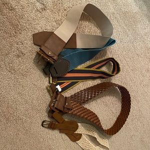 Lot of 7 belts